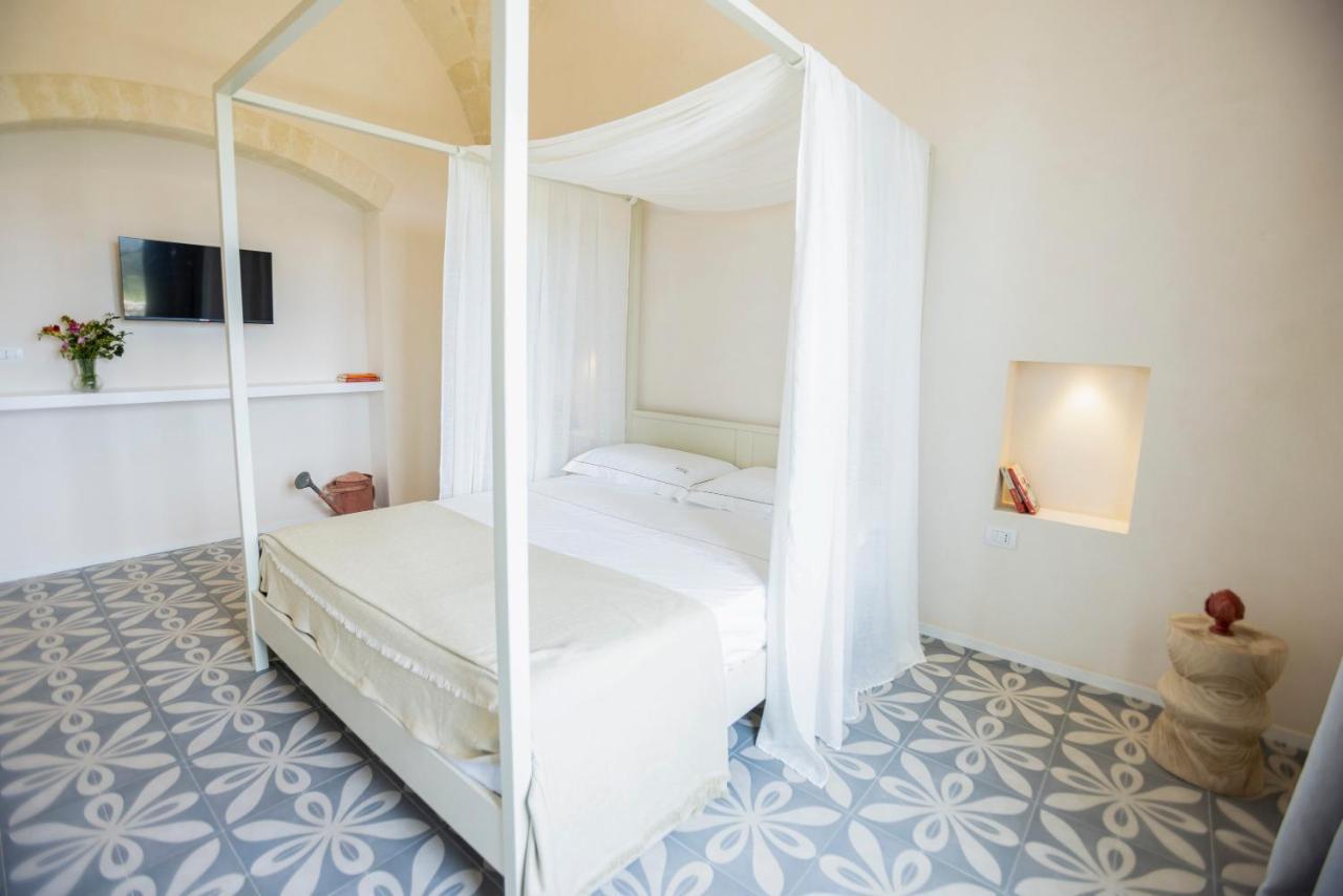 Dimora La Scaledda Bed & Breakfast Serranova Dış mekan fotoğraf